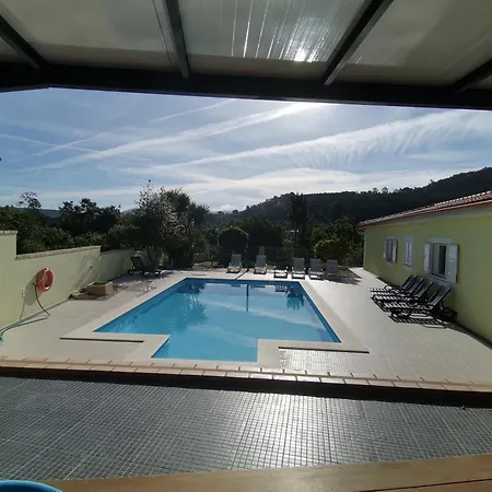 בית נופש Casa Marinhas קמיניה